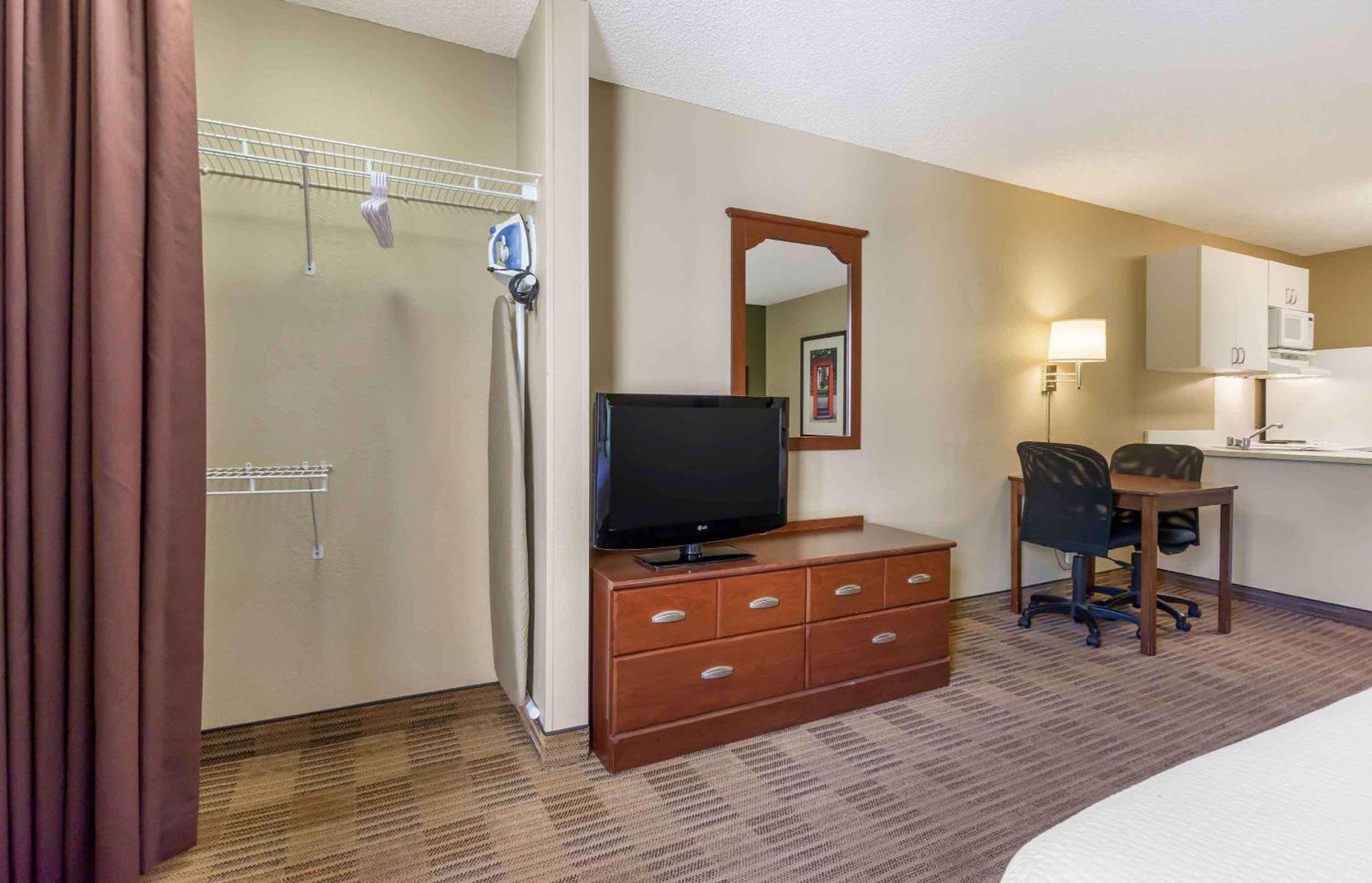 Extended Stay America Suites - Seattle - Bothell - West Eksteriør billede