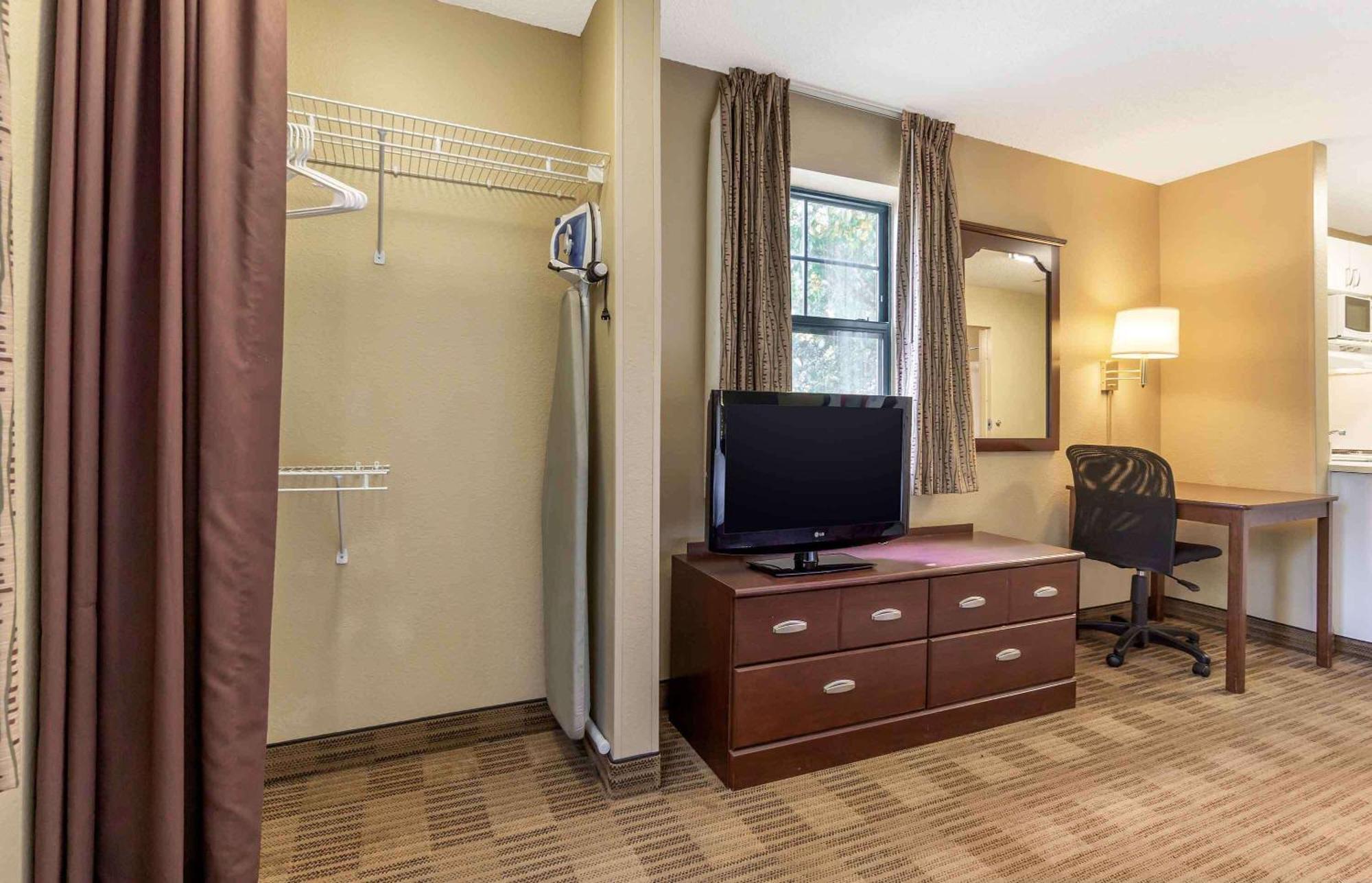 Extended Stay America Suites - Seattle - Bothell - West Eksteriør billede